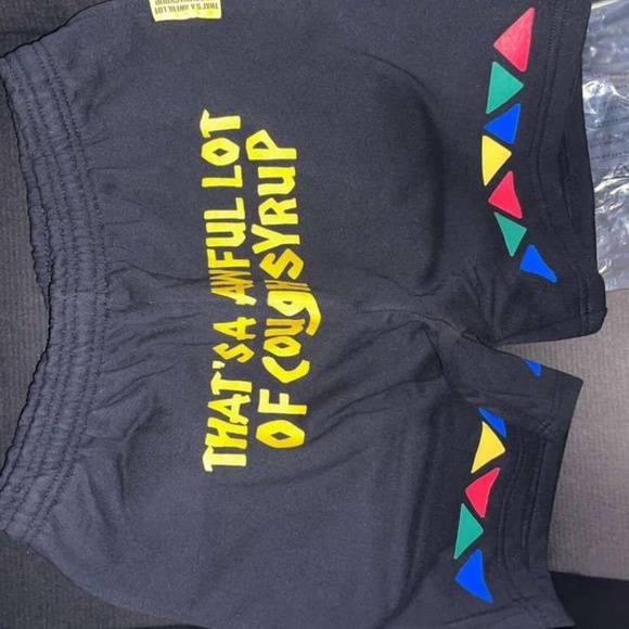 That’s an awful lot of cough syrup black shorts - Picture 6 of 8